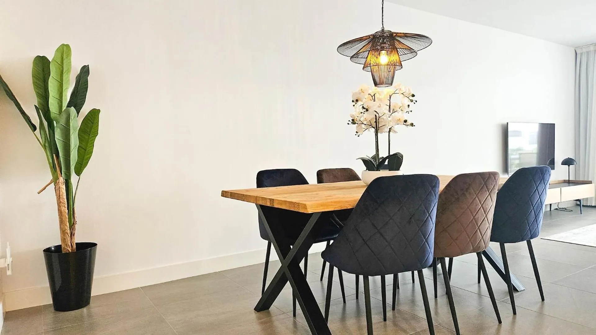 Modern 3 Bedroom Apartment With Amazing Facilities Manilva Spain