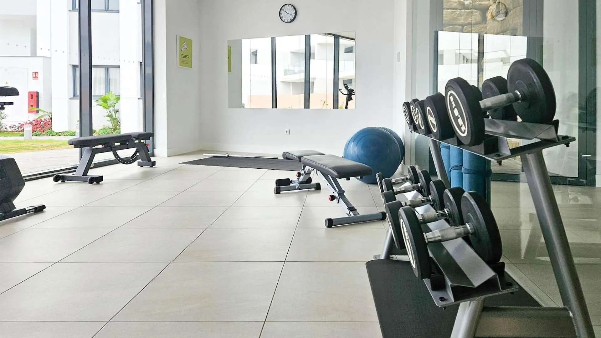 Modern 3 Bedroom Apartment With Amazing Facilities Manilva Spain